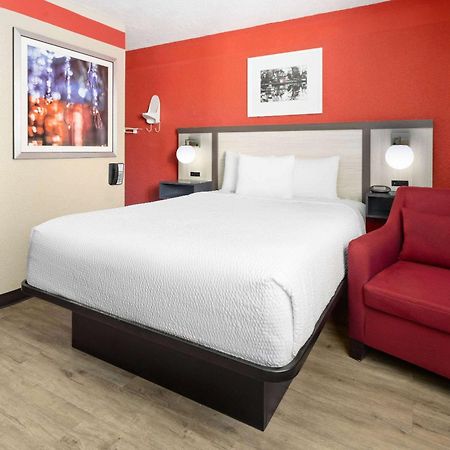 Ramada By Wyndham Parsippany Hotell Eksteriør bilde