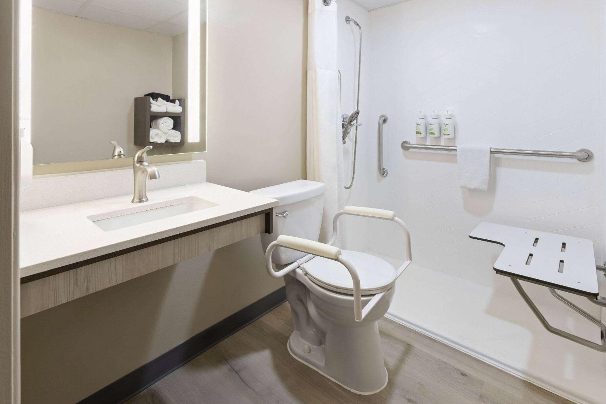 Ramada By Wyndham Parsippany Hotell Eksteriør bilde