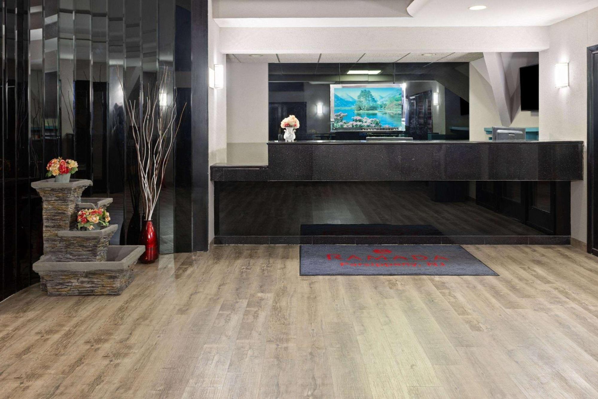 Ramada By Wyndham Parsippany Hotell Eksteriør bilde